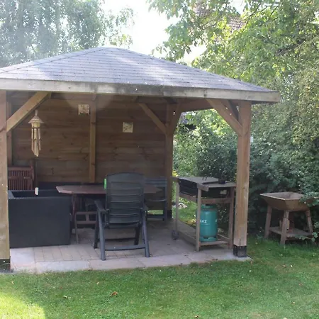 Holiday home Aux Nids D'hirondelles Nalinnes