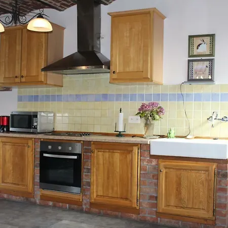 Holiday home Aux Nids D'hirondelles *